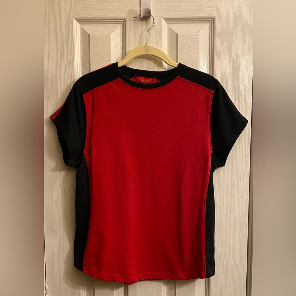 ZORREL Red and Black Short Sleeve Shirt; YOUTH 18-20; Dri-Balance; EUC.